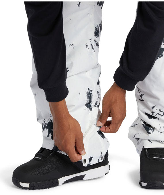 DC Men's Docile Bib Pant Snow Camo 2024 The Source Snowboard & Skate