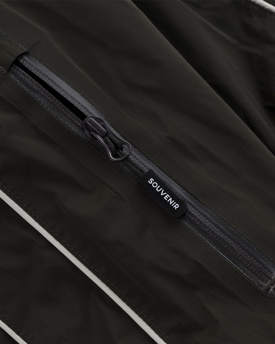 Souvenir Insulated Track Jacket Vintage Black 2025