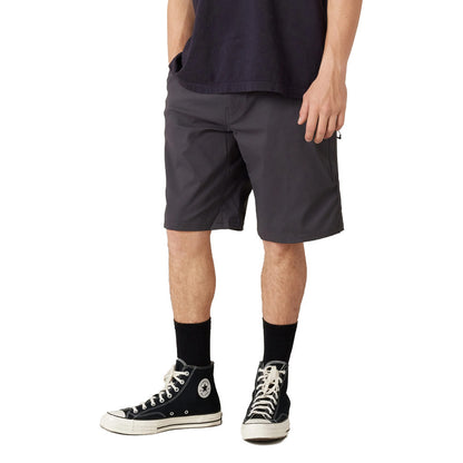 686 Everywhere Hybrid Relaxed Short Charcoal