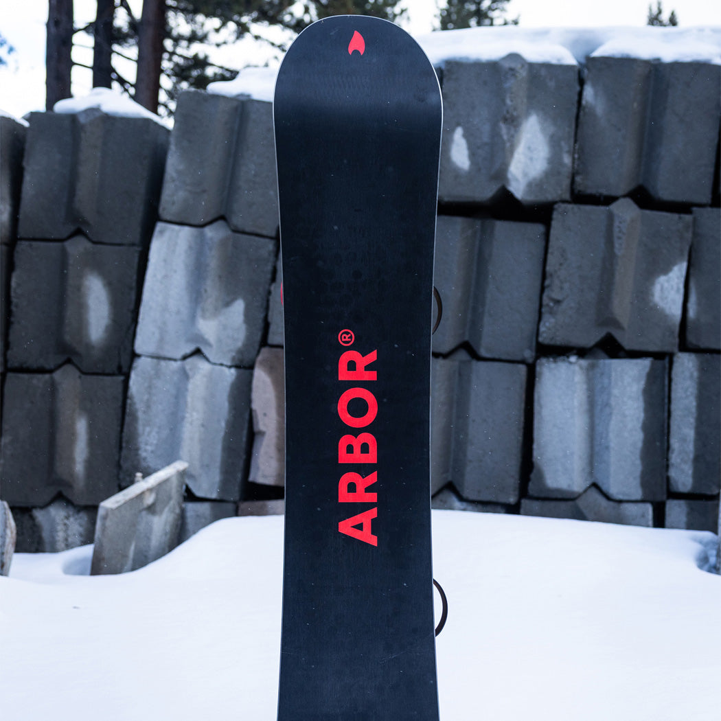 Arbor Men's Red Gerard Pro Snowboard 2027