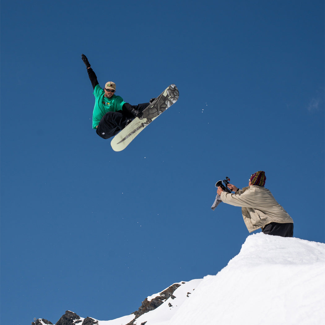 Nitro Men's Beast Snowboard 2026