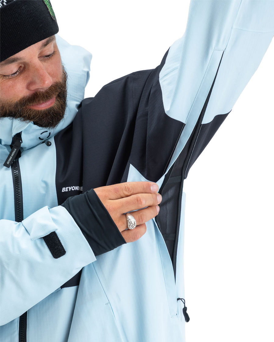 Beyond Medals Fullzip Jacket 2L Ripstop Light Blue 2027