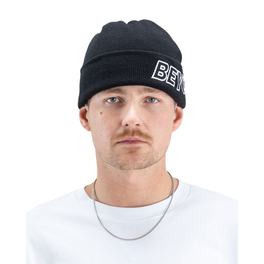 Beyond Medals Outline beanie Black 2027