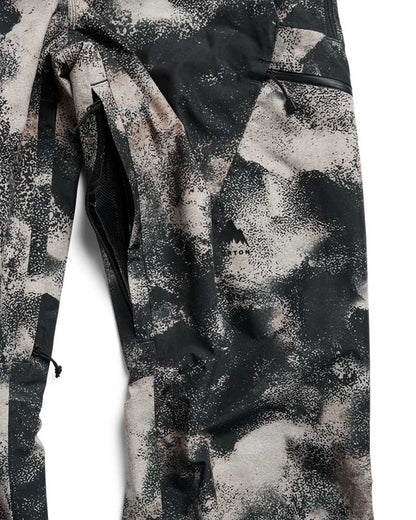 Burton Women's Reserve Gore-Tex 2L Bib Pants Desert Rock 2027