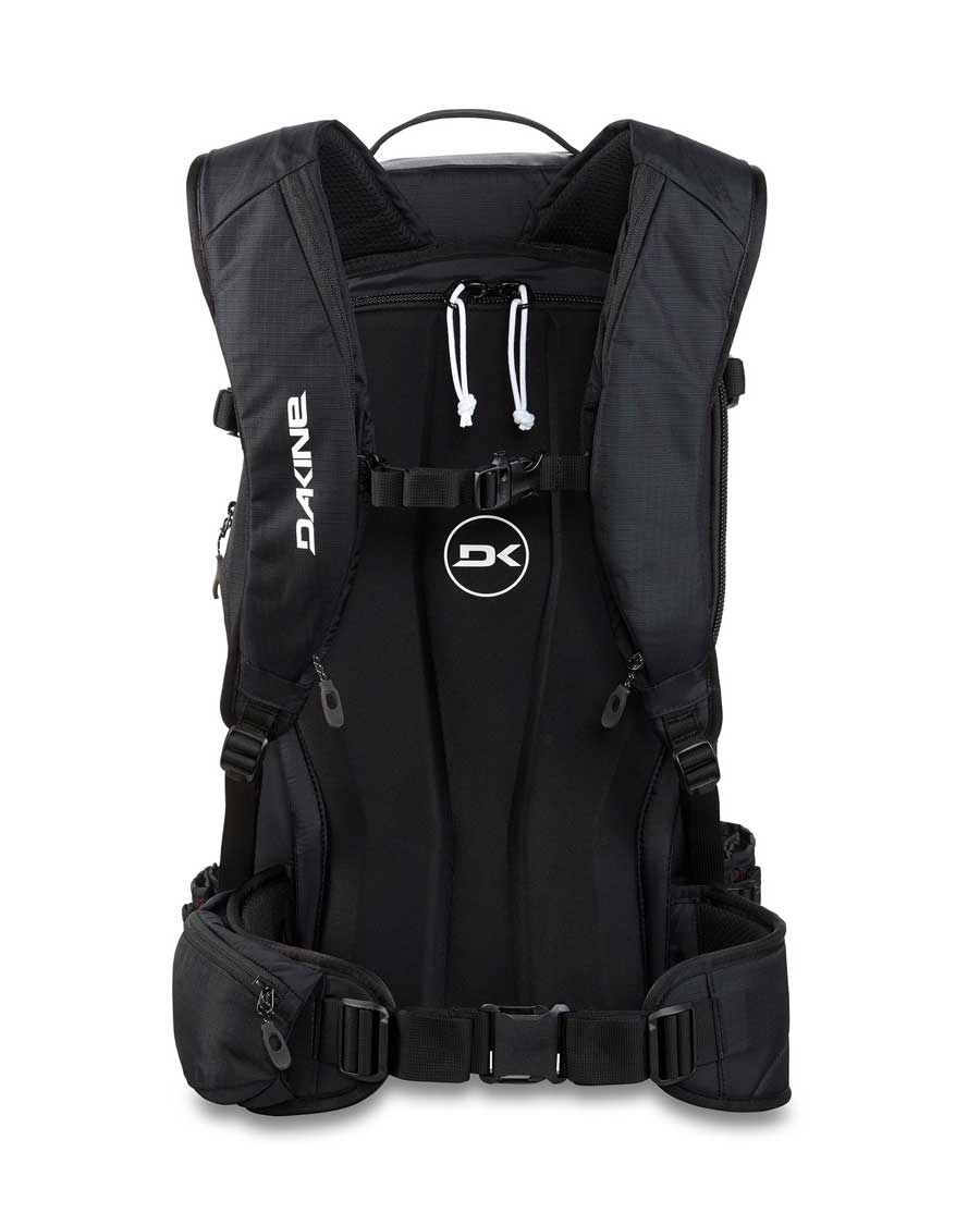 Dakine Poacher Backpack 22L Black 2027