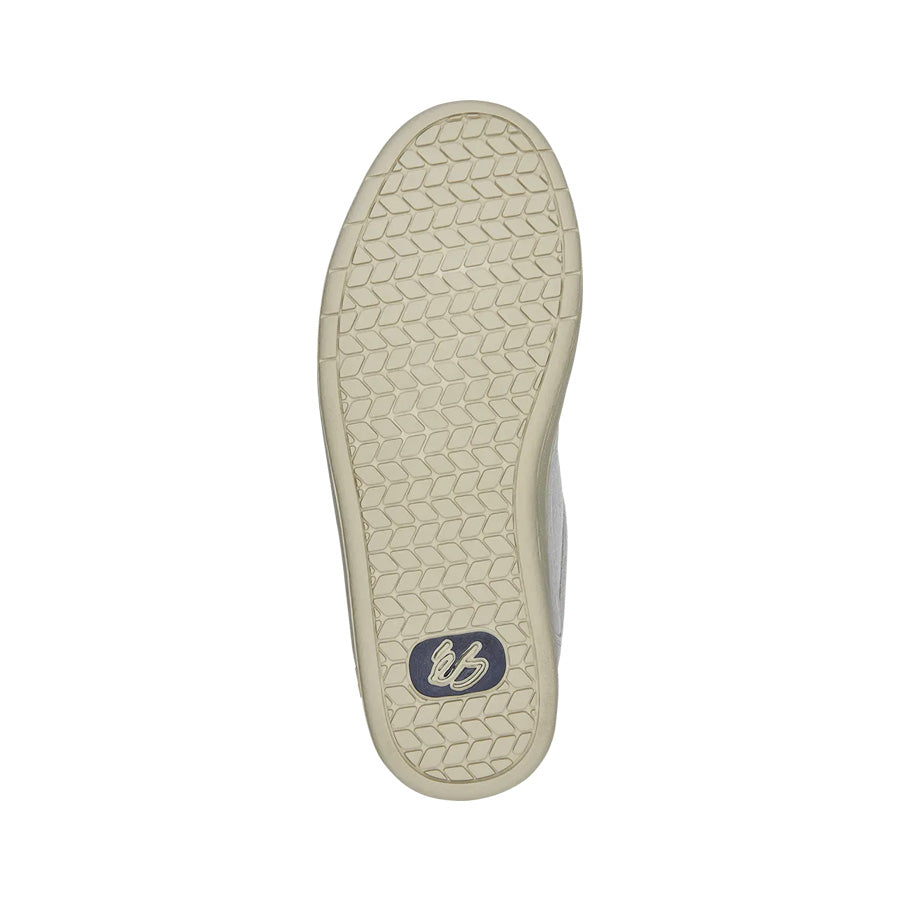 ES Accel Shoe White/Tan