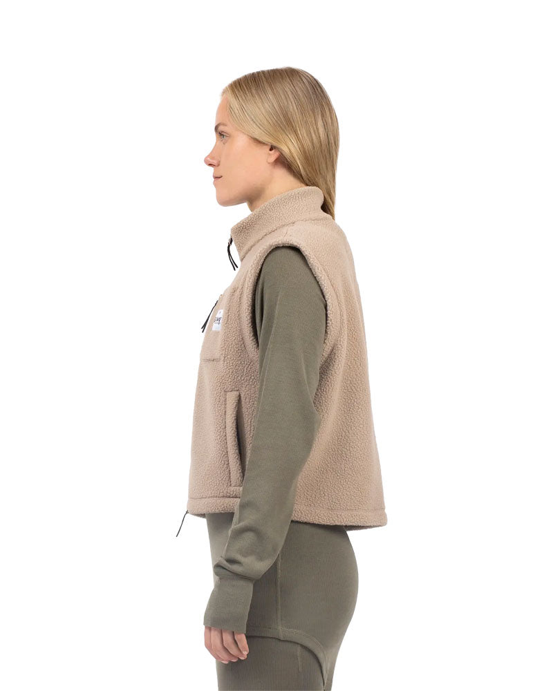 Eivy Women's Boxy Sherpa Vest Sand 2026