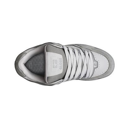 Globe Tilt Shoe Smoke