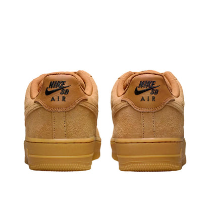 Nike SB Air Force 1 Shoe Flax/Flax-Black-Gum Light Brown