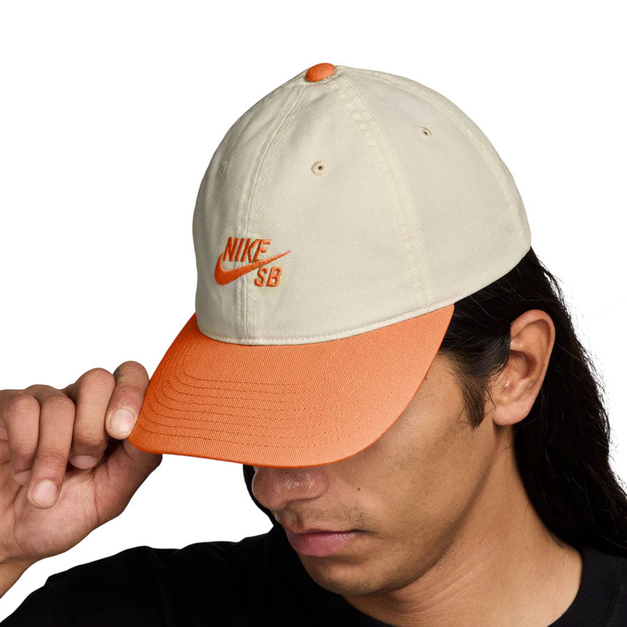 Nike SB Club Cap Coconut Milk/Orange Frost