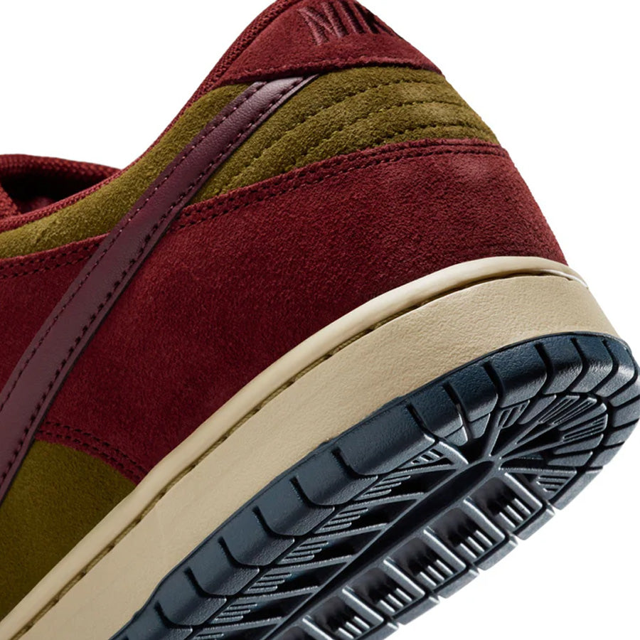 Nike SB Dunk Dark Team Red/Burgundy Crush Olive Flak
