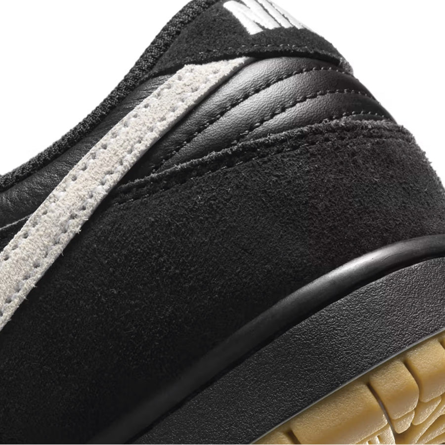 Nike SB Dunk Low Pro Shoe Black/White-Black-Gum Light Brown – The