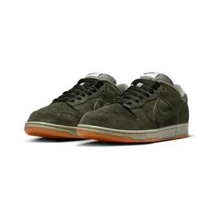 Nike SB Dunk Low Pro B Shoe Sequoia /Sequoia Light Army White