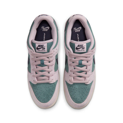Nike SB Dunk Low Pro Shoe Mineral Slate / Dark Raisin-Particle Rose
