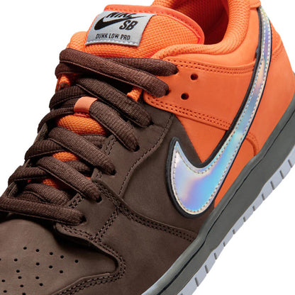 Nike SB Dunk Low Pro Shoe Safety Orange/ Wolf Grey-Baroque Brown