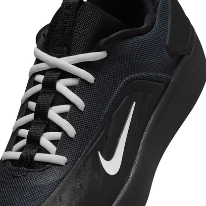 Nike SB Zoom Nyjah 4 Shoe Black/White-Black-White