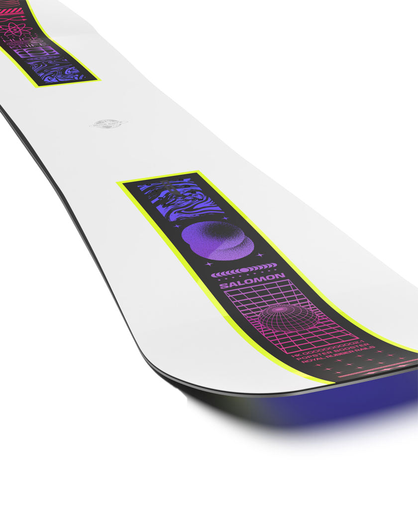 When you can't keep them out of the park, the Salomon Huck Knife Grom is a high performance board for keen grom shredders. A true twin high-performance park board features Quad Camber for a mix of forgiveness and edge control, and a Popster Construction with an Aspen Core for more pop off the lip than you can throw a Chupa Chup at.