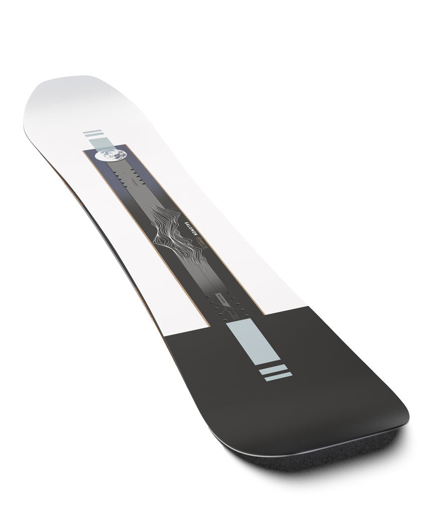 The Sight is an all-mountain snowboard with a freeride inspired shape. A tapered directional shape enhances turning sensation and float, with Cross Profile camber for stability on groomers. Using eco-friendly cork rails the Sight makes hard pack feel like butter while reducing the impact on the planet.