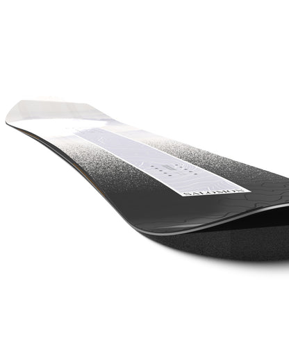 The Bliss is an accessible, all-mountain snowboard with a freeride inspired shape for women looking to explore the mountain. A tapered directional shape enhances turning sensation and float while Cross Profile camber provides stability on groomers. Using eco-friendly cork rails and recycled materials, the Bliss offers a sustainable and smooth ride.