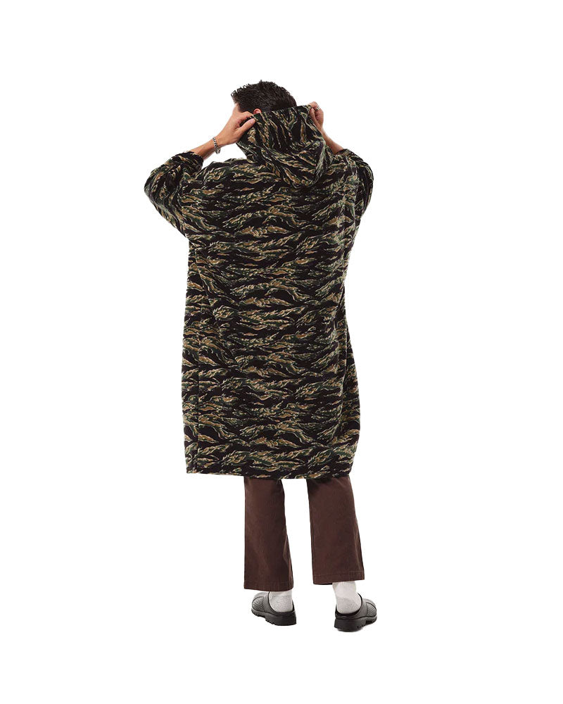 Slowtide Major Chilling Fleece Poncho Tiger Camo