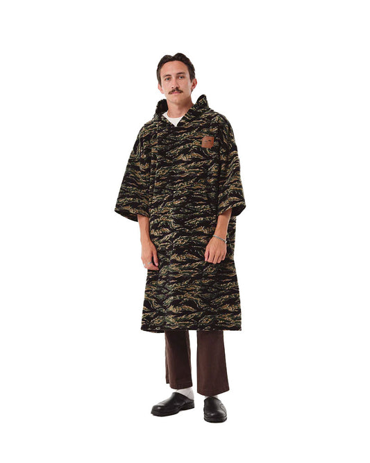 Slowtide Major Chilling Fleece Poncho Tiger Camo