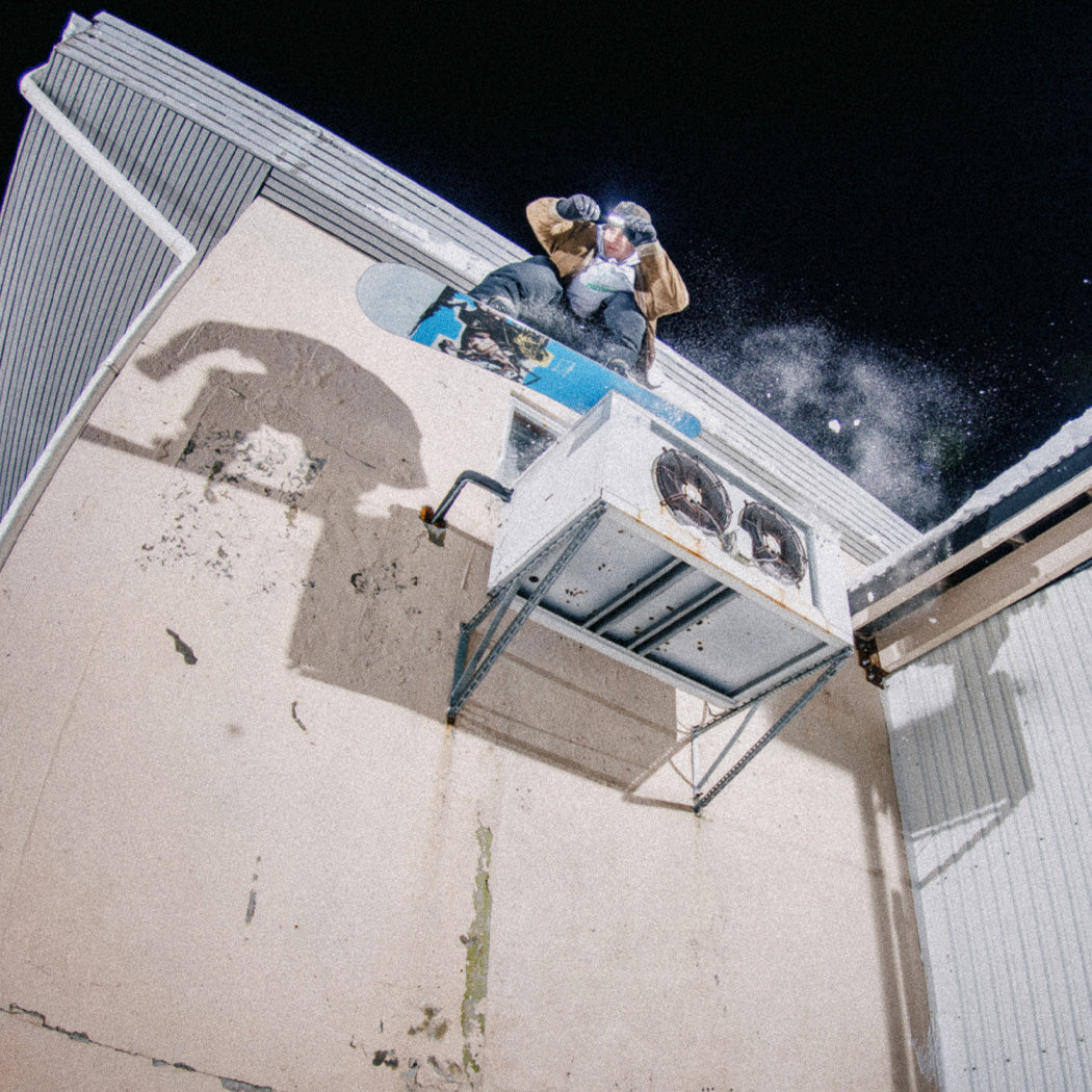 Nitro Men's T1 Mid-Wide Snowboard 2026