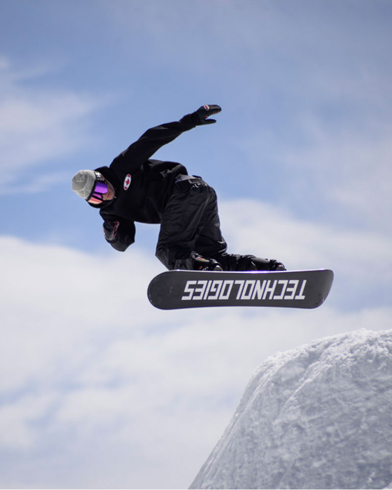 The Source 2000 OG Leaf Hoodie Black