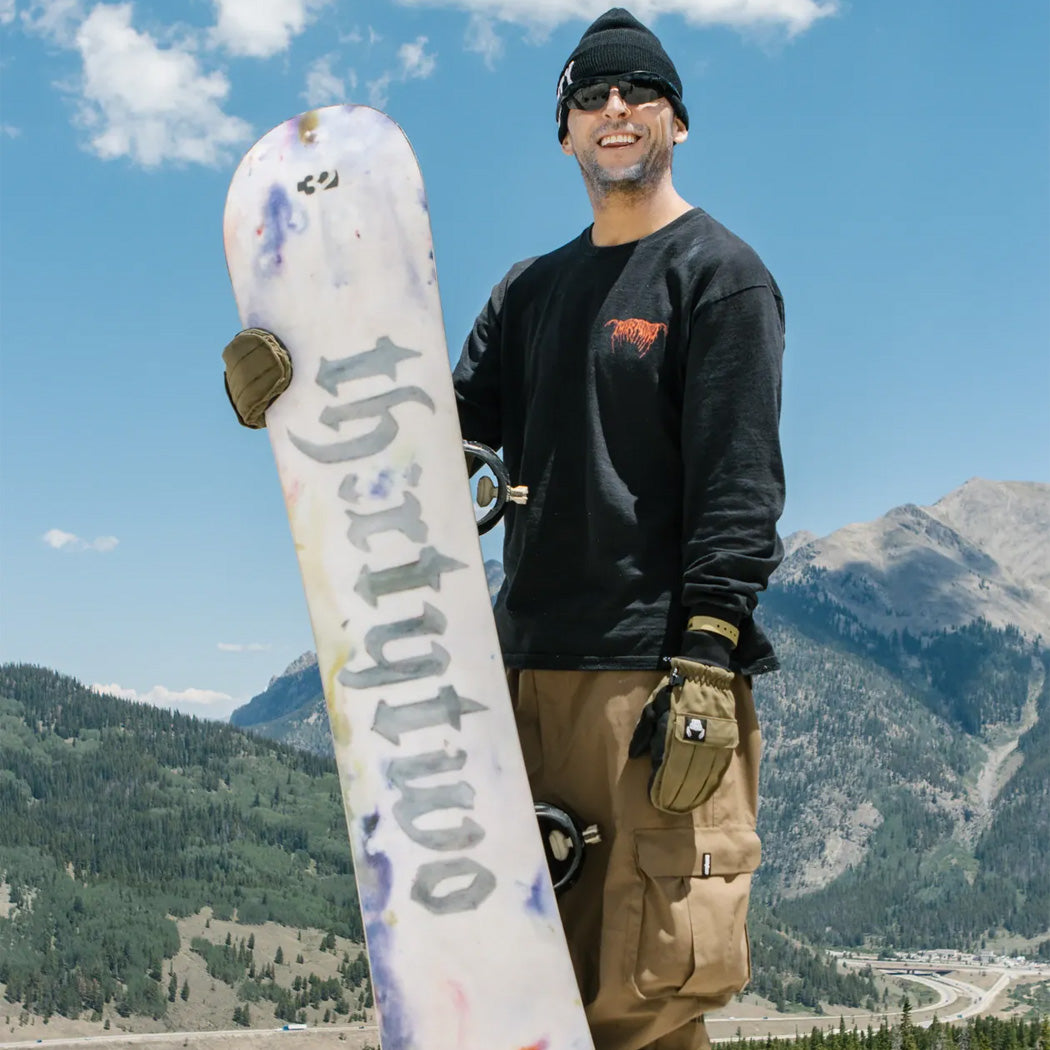 Thirty-Two Men's Middle Earth Pro Snowboard Orange 2027