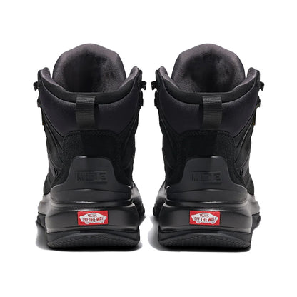 Vans U Mte™ Crestline Waterproof Insulated Shoe Blackout