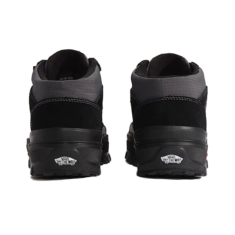 Vans U Mte™ Mountain Mid Gore-Tex® Insulated Shoe Black/Black