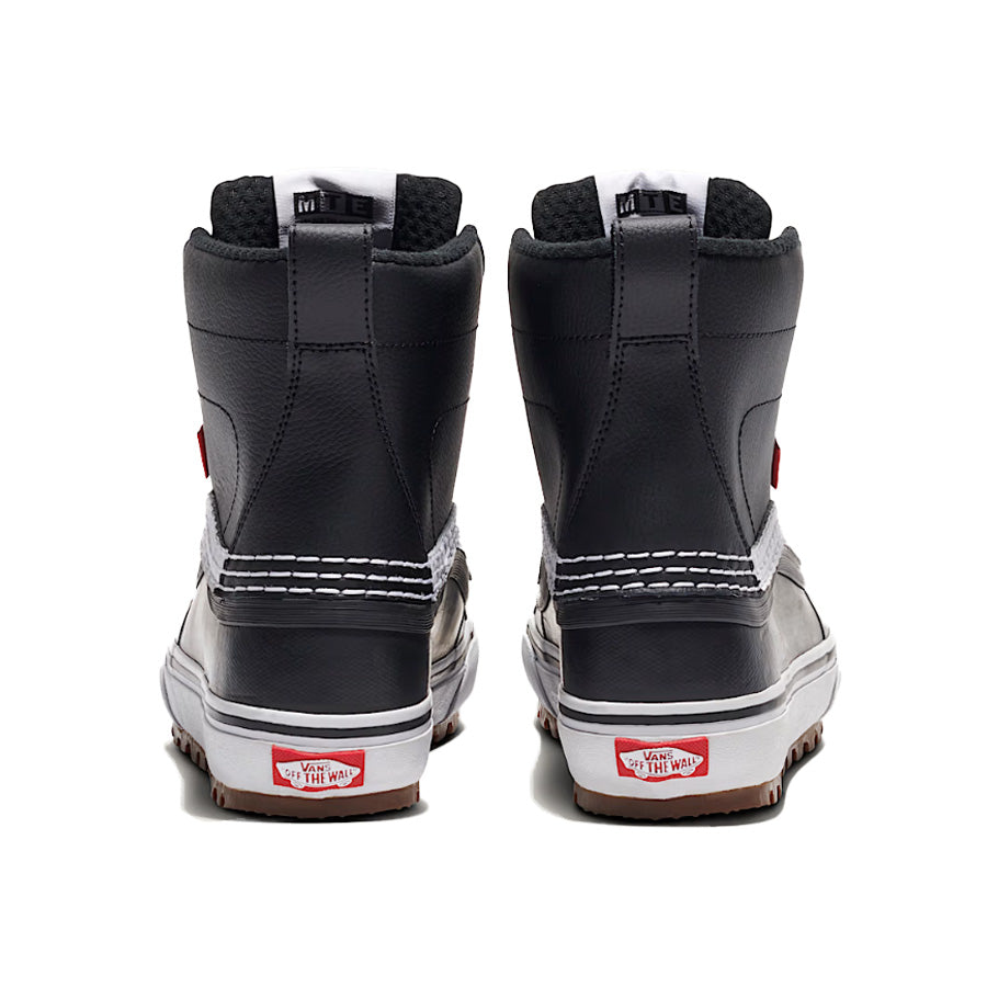 Vans U Mte™ Standard Mid Waterproof Shoe Black/White