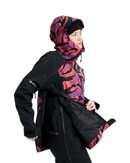 Burton Women's [ak] Kimmy Gore-Tex 2L Anorak Slash Multi/True Black 2026