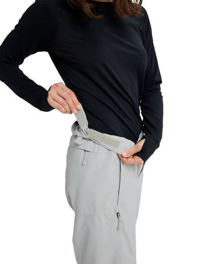Burton Women's Reserve 2L Relaxed Pants Gray Cloud 2026