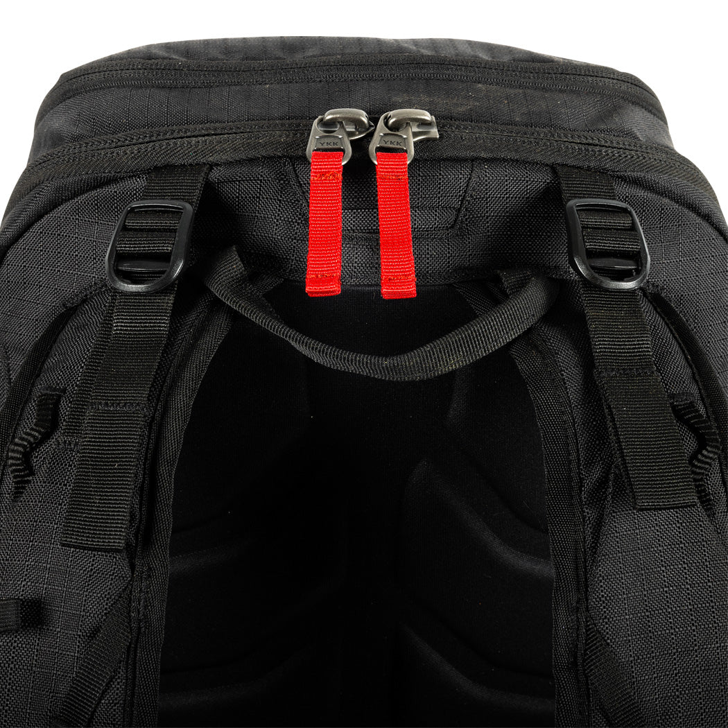 Jones Deeper 19L Backpack Stealth Black 2026