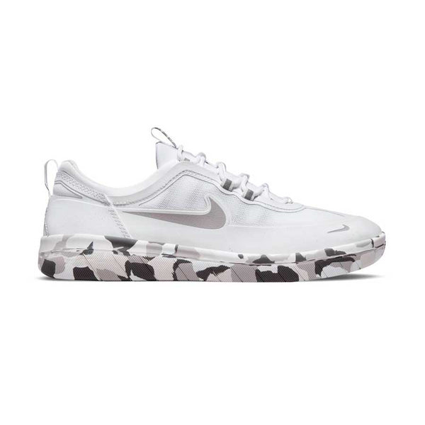 nike sb nyjah free thunderstorm